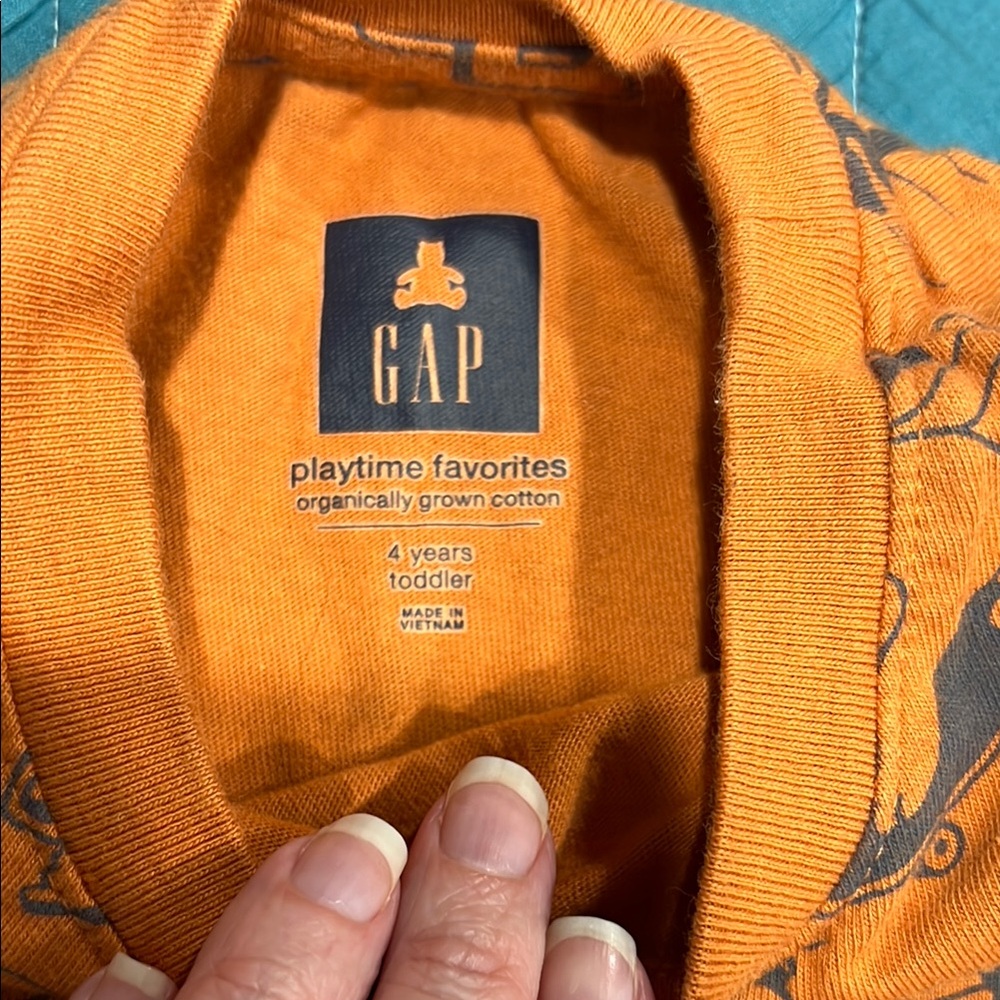 3 Gap Boys Long Sleeve t shirts Size 4T - Picture 5 of 7